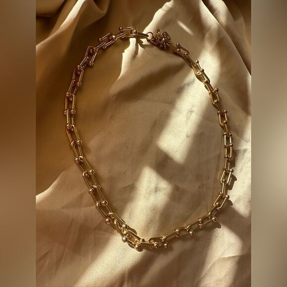 Graduated Link 18K Gold STAINLESS STEEL Waterproof Necklace - Picture 10 of 10